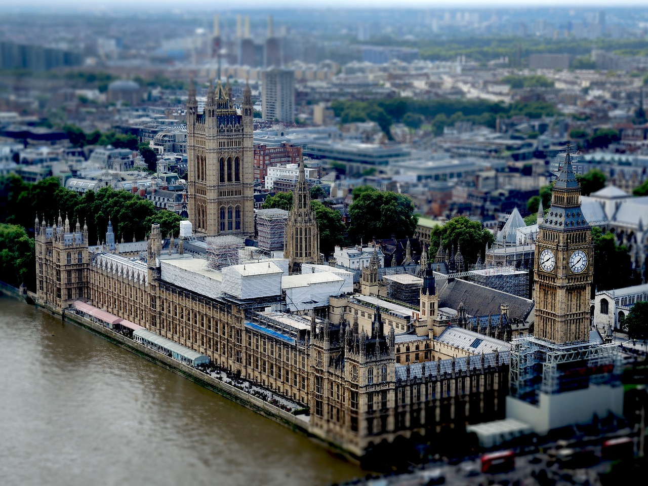 英國疫情最新動態(tài)分析與更新