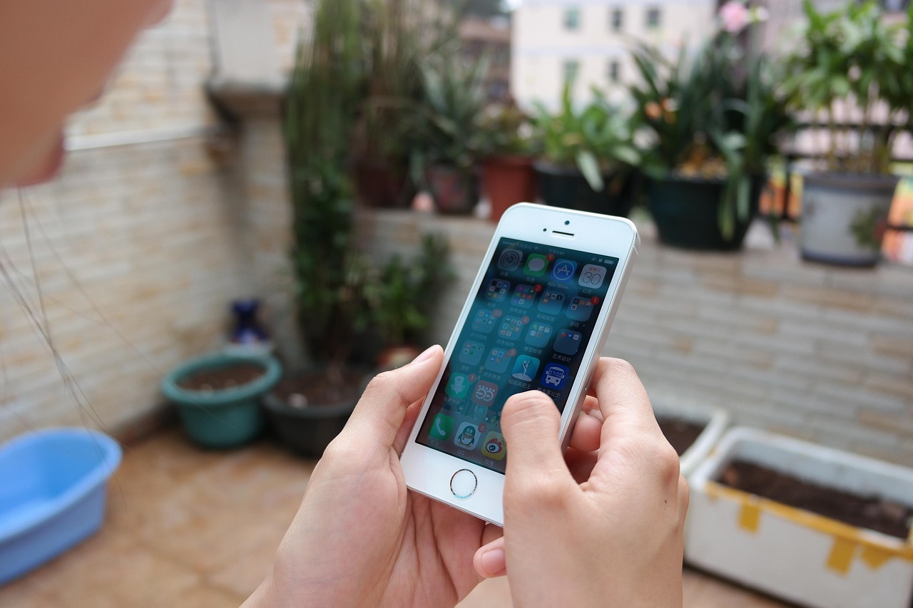 iPhone 5s上市，革新科技與用戶體驗(yàn)的新里程碑